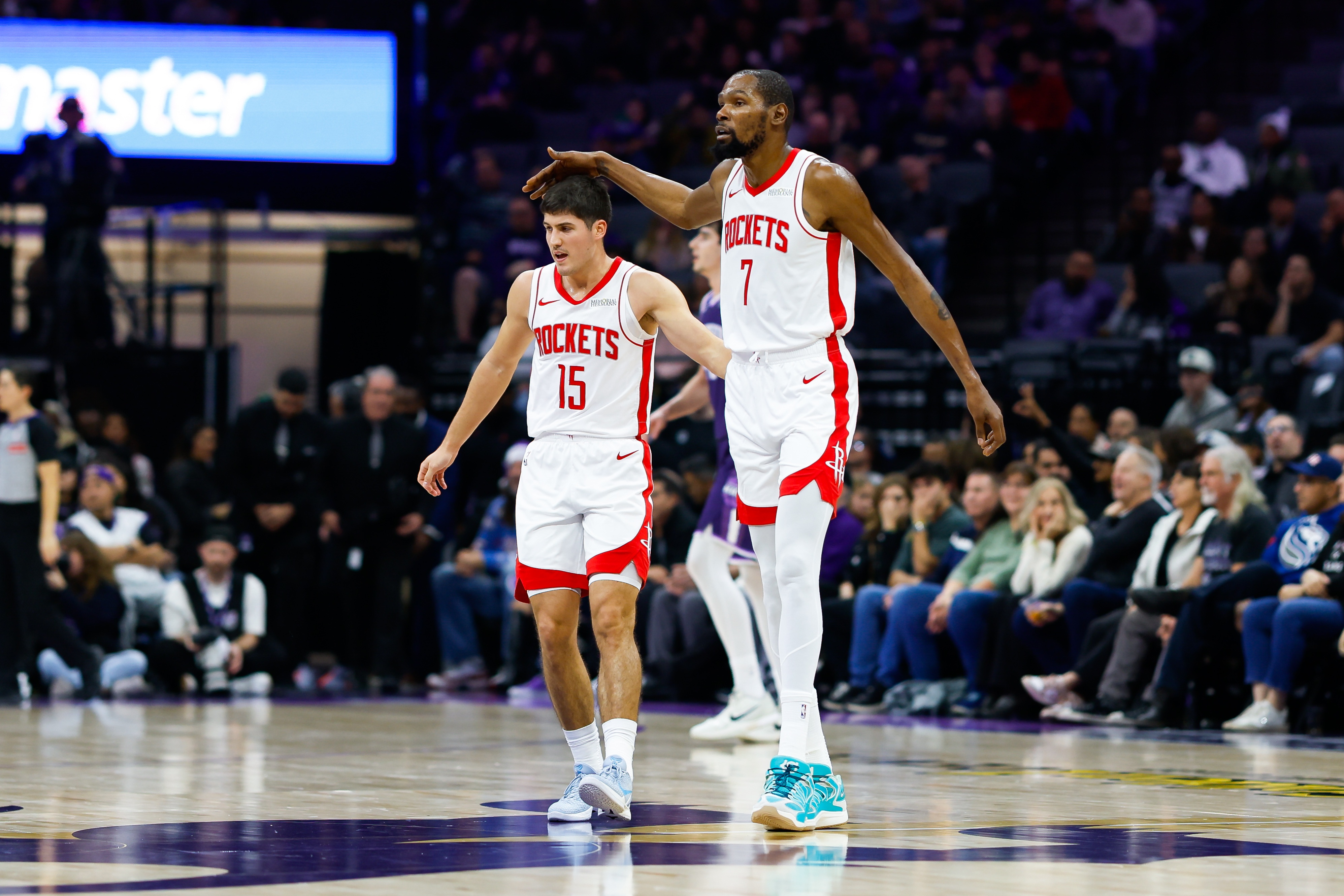 ewc电竞世界杯-当牵制力被量化才知杜兰特多恐怖 五锋亮相乌度卡得用好杜有引力